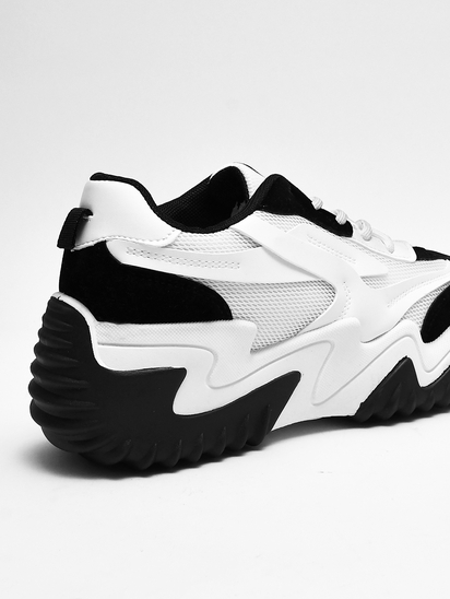 Trippy Strokes II TWP White Black Sneakers