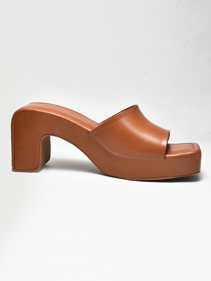 Soft Glow  II TWP Block Brown Heel