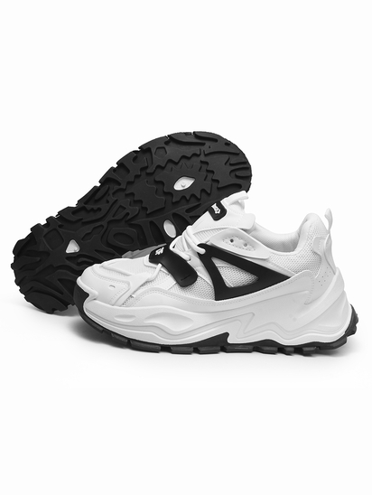 StreetBeat II TWP White Black Sneakers