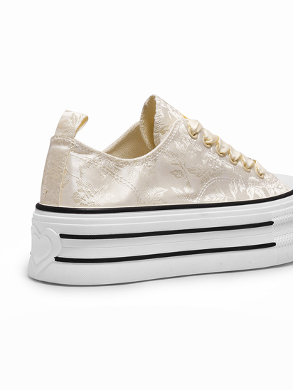 Cosmo canvas II TWP Beige Sneakers