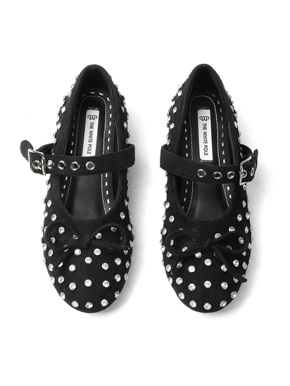 Black mary jane with studded embellshments flat Bellies