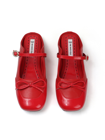Mary Jane mules in Red
