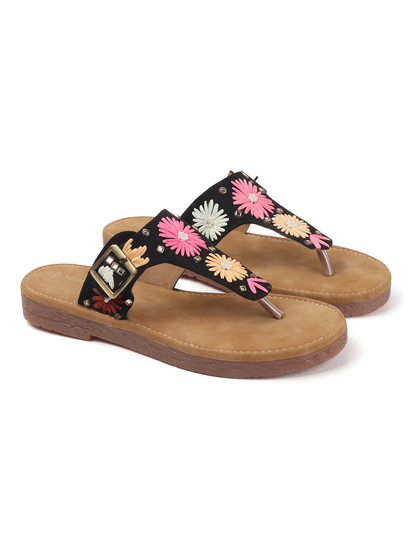 Floral Buckle Flats With Toe-Ring in Black