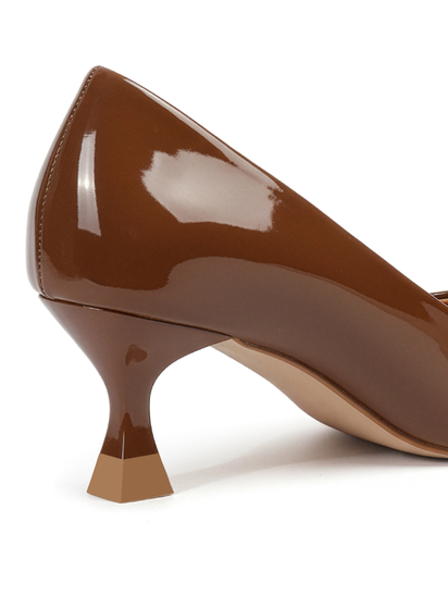 Brown Patent Pointed Toe Kitten Heels