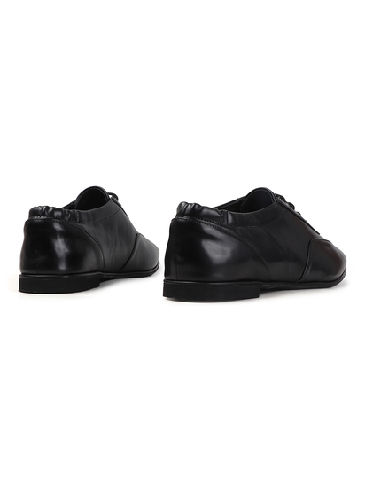 Timeless Lace-Up Ballerinas shoes in Black