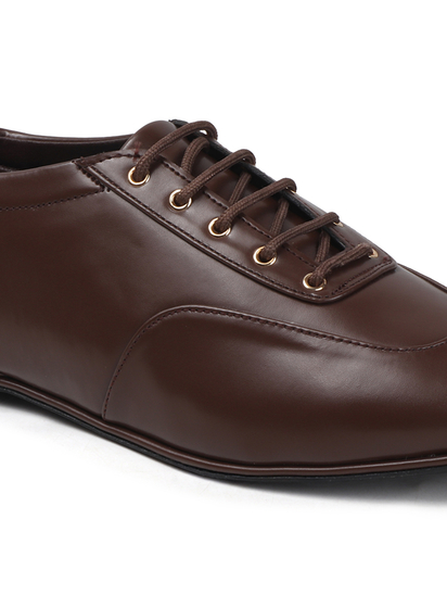 Timeless Lace-Up Ballerinas shoes in Brown