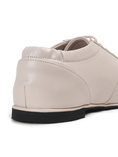 Timeless Lace-Up Ballerinas shoes in Cream