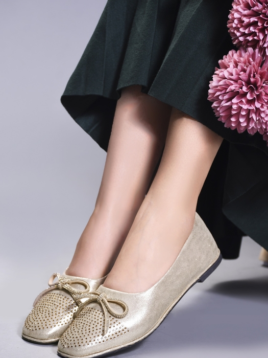 DazzleKnots II TWP Gold Bellies